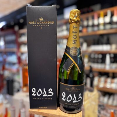 Moët & Chandon Grand vintage 2013 i gaveæske